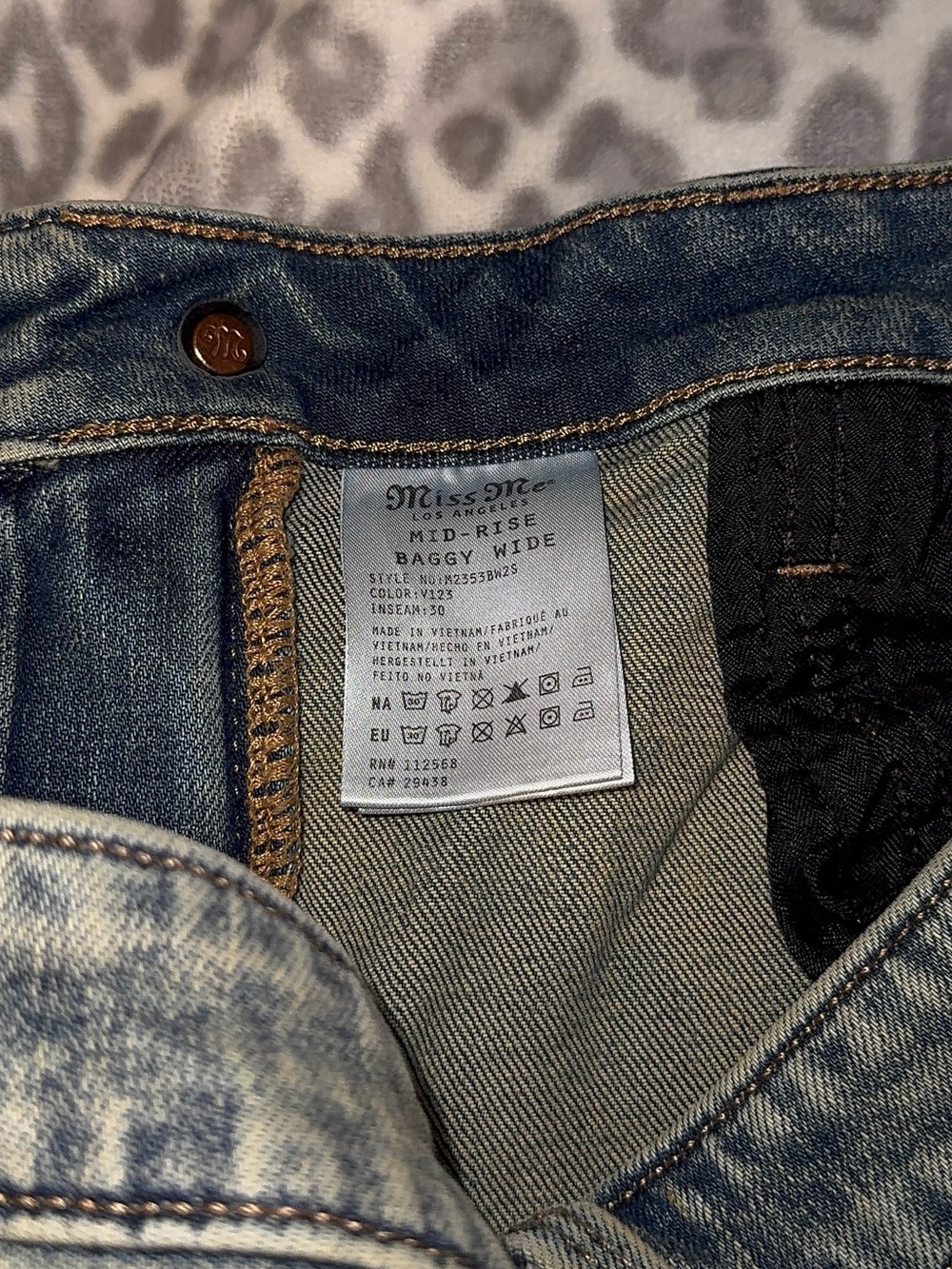 Miss Me Women’s Jeans - Picture 7 of 8